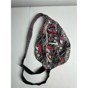 Kavu Shoulder Sling Cotton Crossbody Backpack Chest Rope Bag Geometric Design
